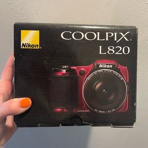 Nikon Coolpix L820